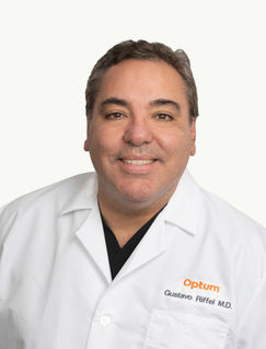 Portrait of Gustavo Riffel, MD
