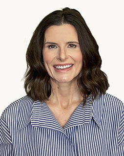 Portrait of Katie Stefani, NP