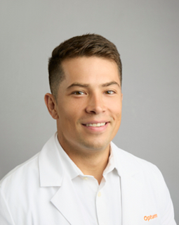 Portrait of Austin Pena, MD
