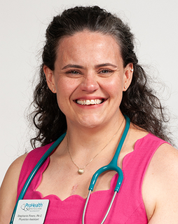 Portrait of Stephanie Pineiro, PA-C