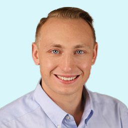 Portrait of Adam Metzler, PA-C