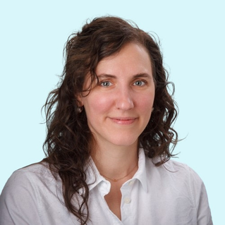 Portrait of Sarah Gillett, CNM