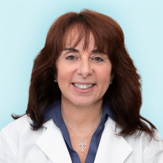 Portrait of Laureen Catalano, NP