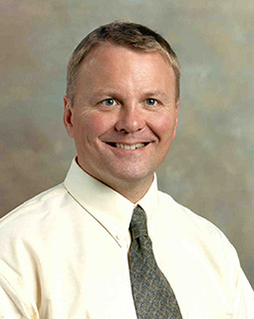 Portrait of Leif G. Vold, MD