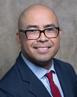 Portrait of Alvin Abueg, PA-C