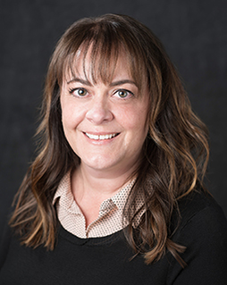Portrait of Sydni Wright, ARNP