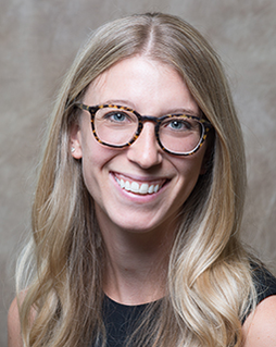 Portrait of Taylor DeBoer, ARNP