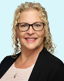 Portrait of Amanda Jakositz, ARNP